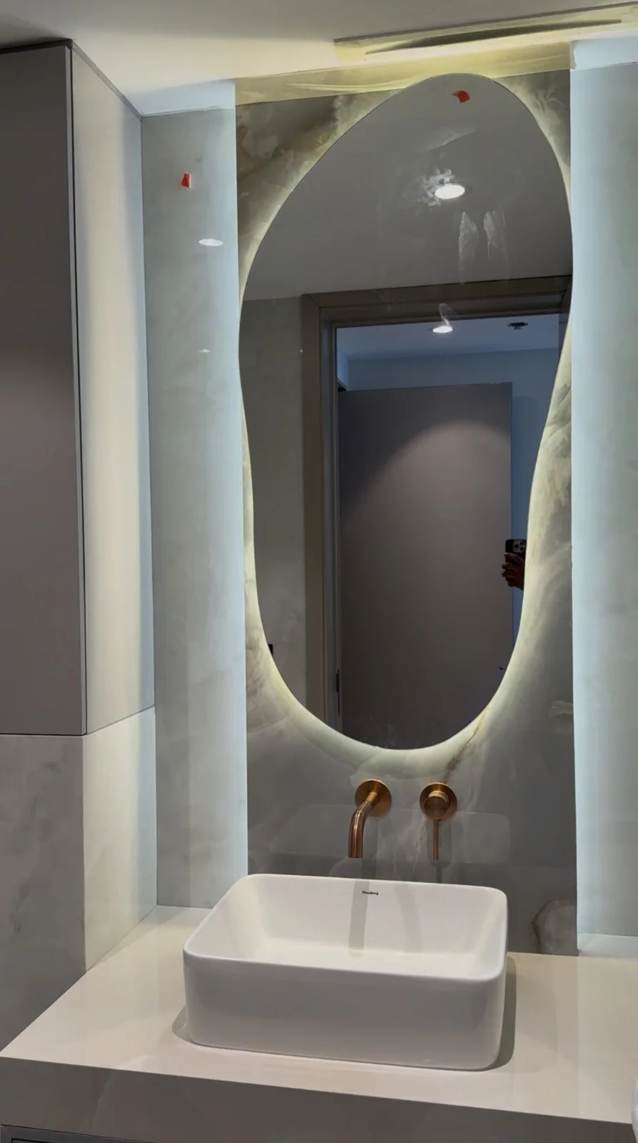 Burj Khalifa Interior Fit Out Dubai