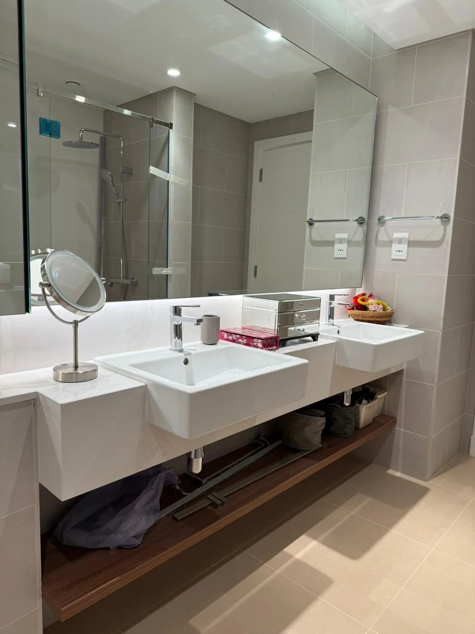 Dubai Canal Front Apartment Renovation