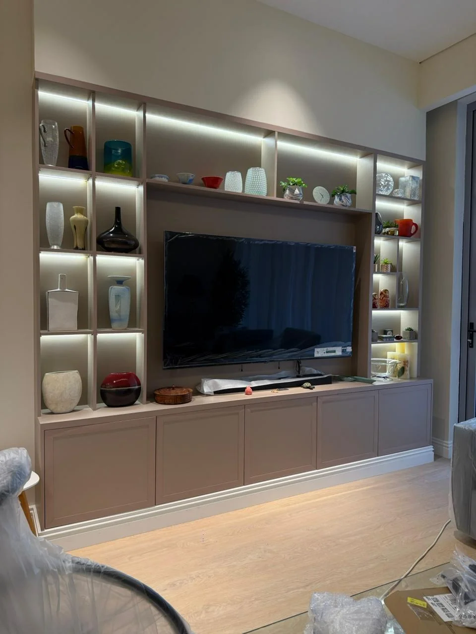 Dubai Canal Front Apartment Renovation